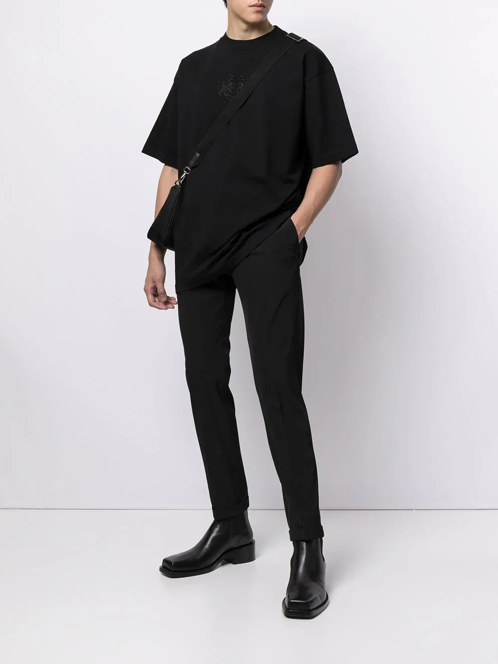 Lion's Laurel Embroidered Black T-shirt