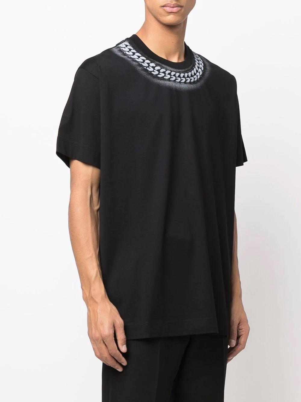 GVCH chain-link print Black T-shirt - Styledistrict