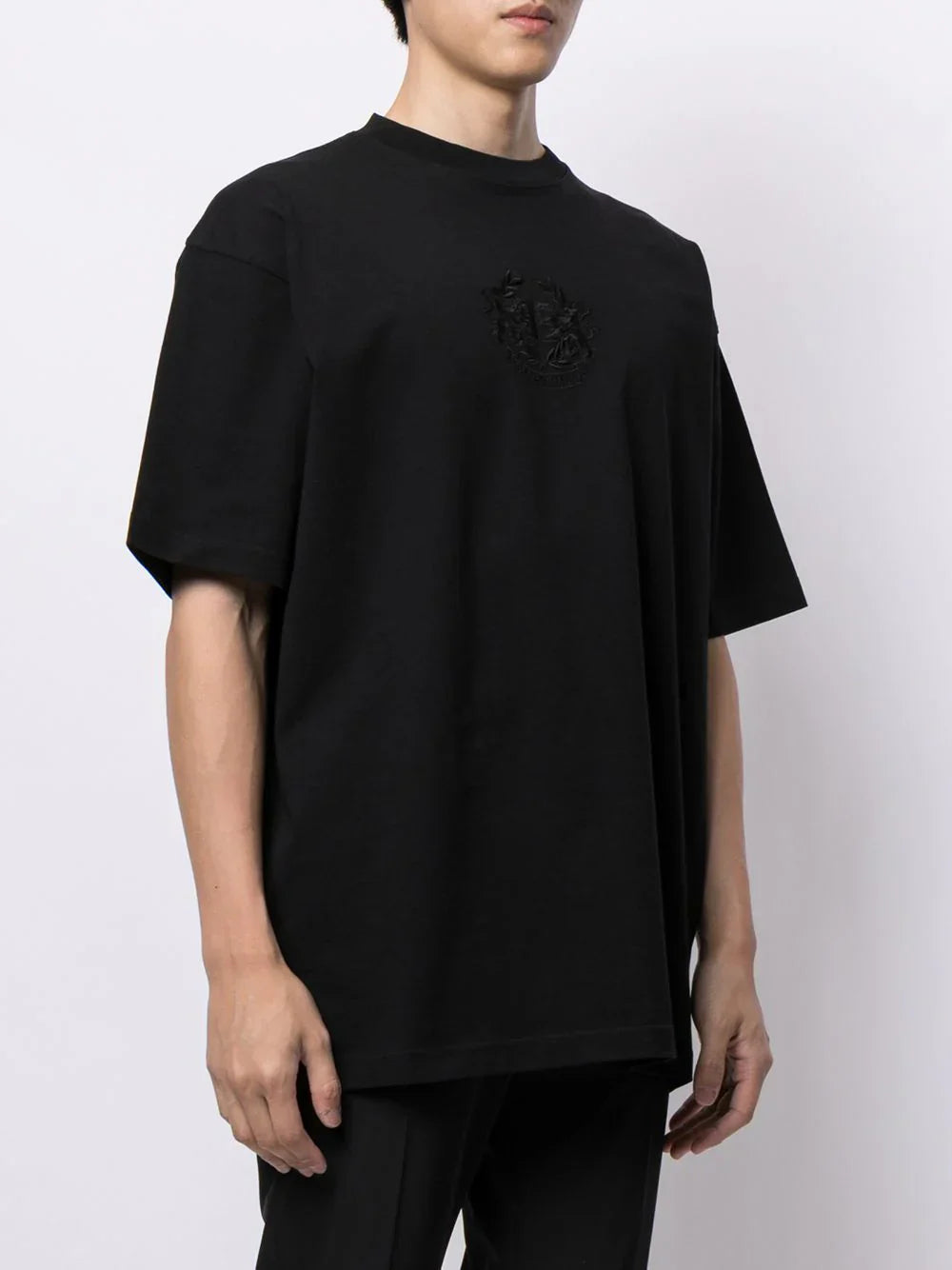 Lion's Laurel Embroidered Black T-shirt