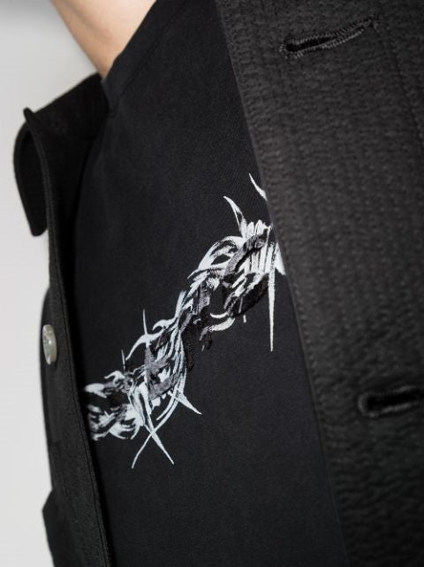 GVCH barbed wire logo T-shirt - Styledistrict